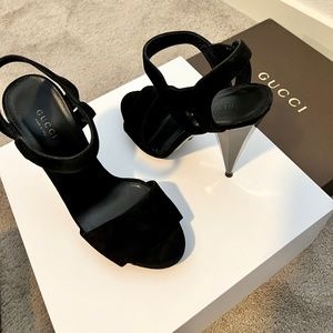 Black Gucci Pumps Size 39